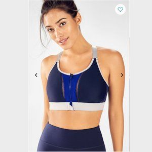 NWT - Fabletics Zoe High Impact Sports Bra L